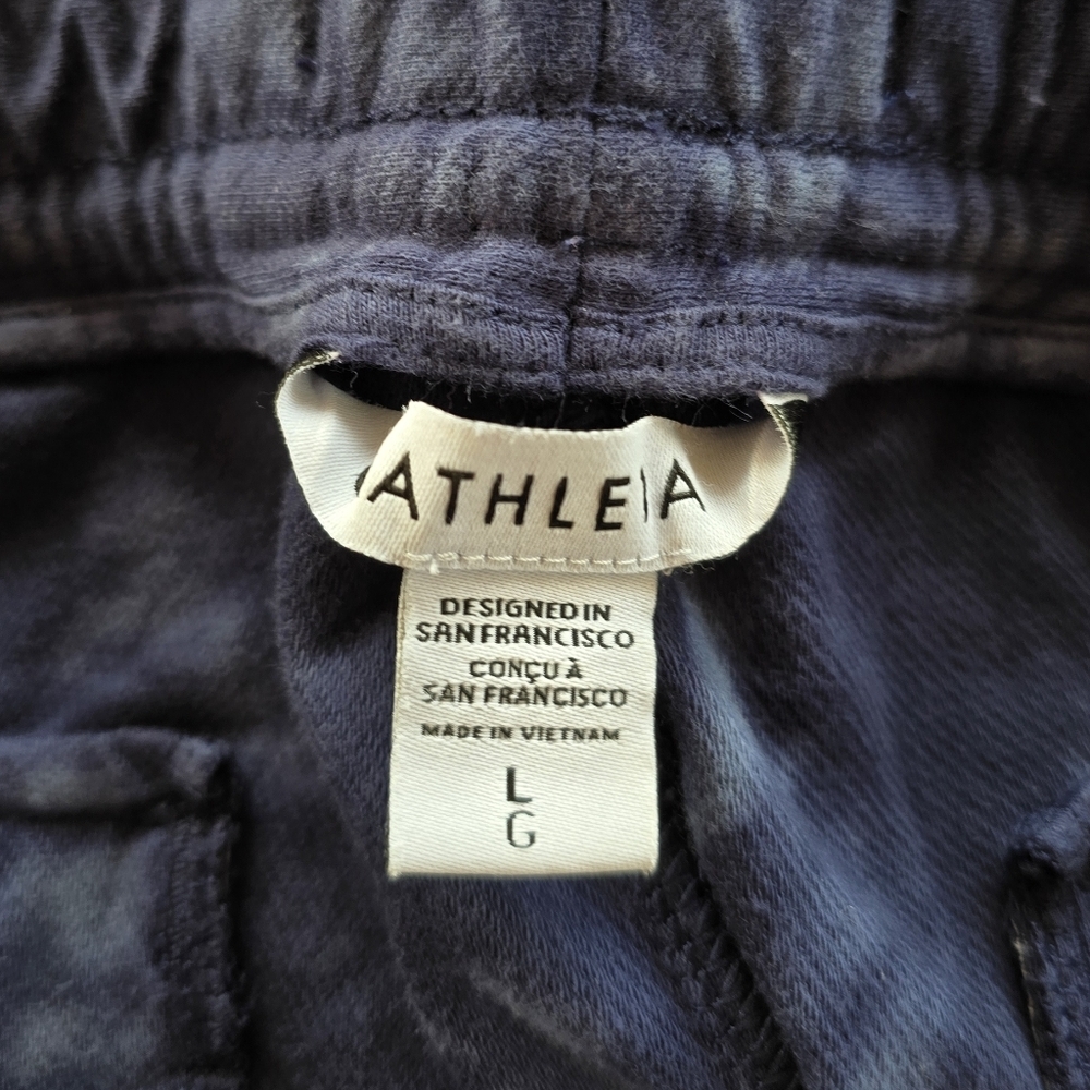 Athleta▪️ Farrallon Tie-Dye Cotton Athletic Shorts - Picture 8 of 9